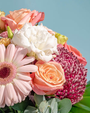 Disbud Bloom Flower Jar 3