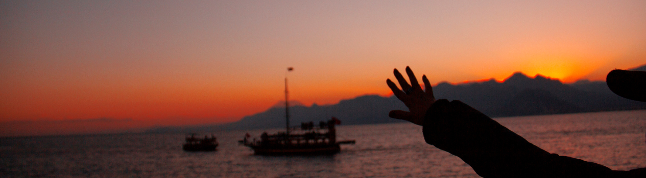 Farewell Gifts for Coworkers 2025