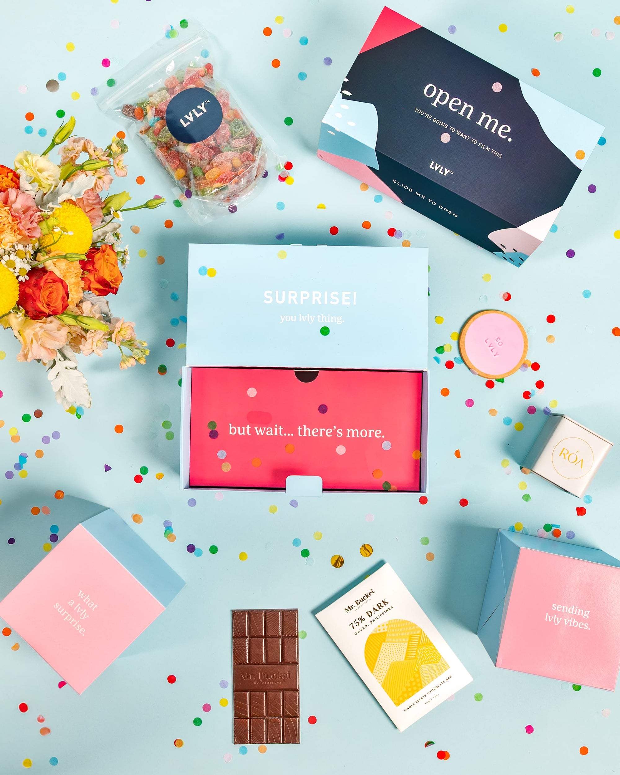 Sweet Delight Explosion Box + Flowers