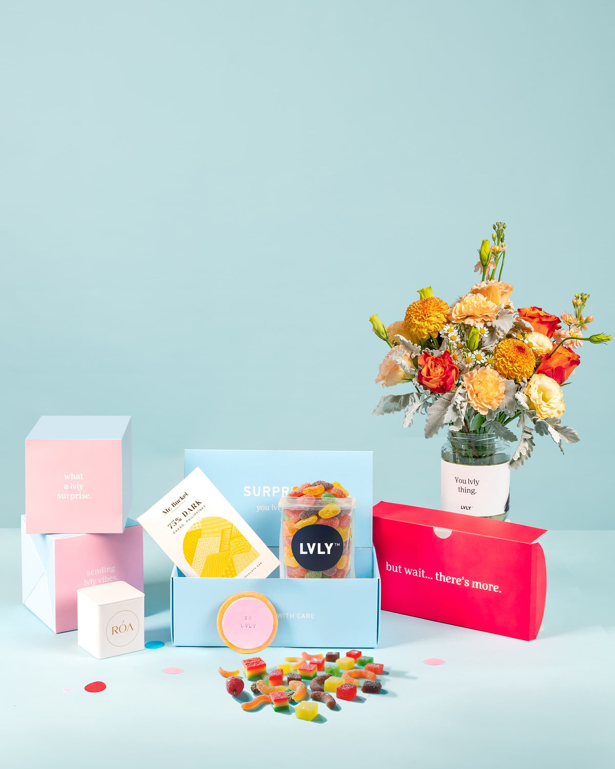 Sweet Delight Explosion Box + Flowers